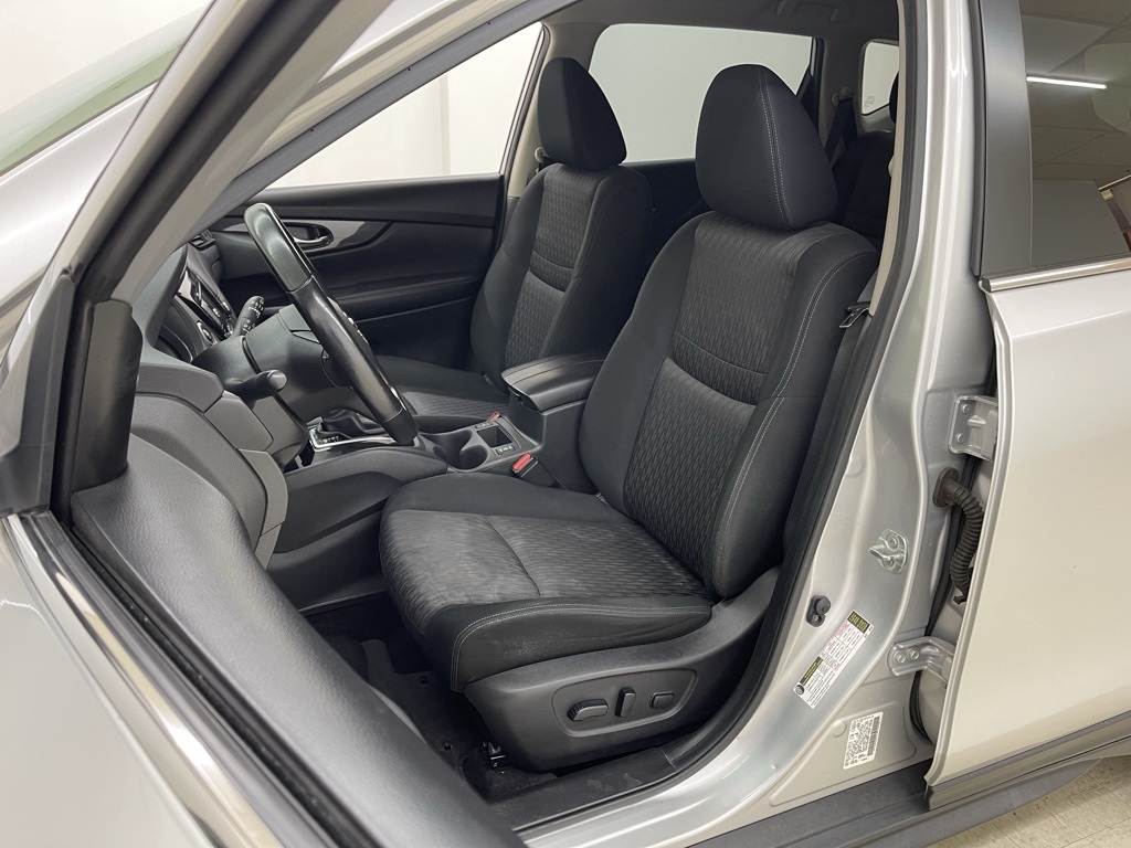 Nissan Rogue  2019