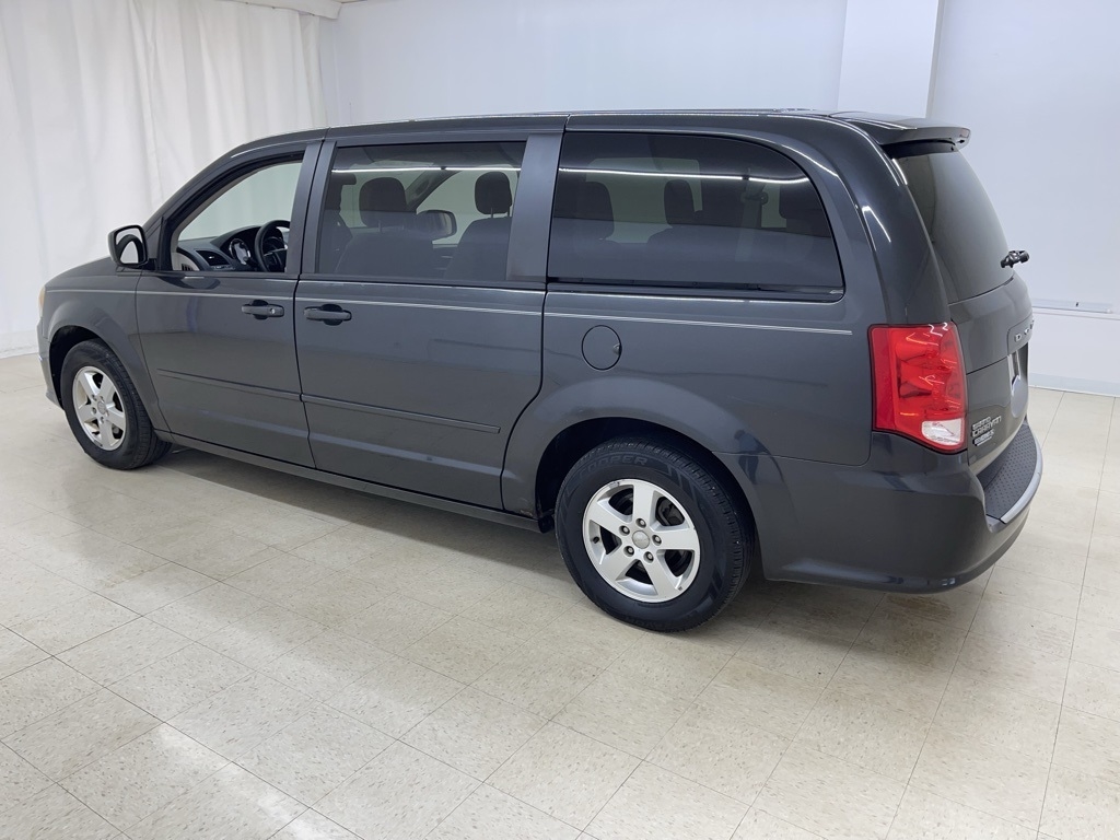 2012 Dodge Grand Caravan SXT photo 3