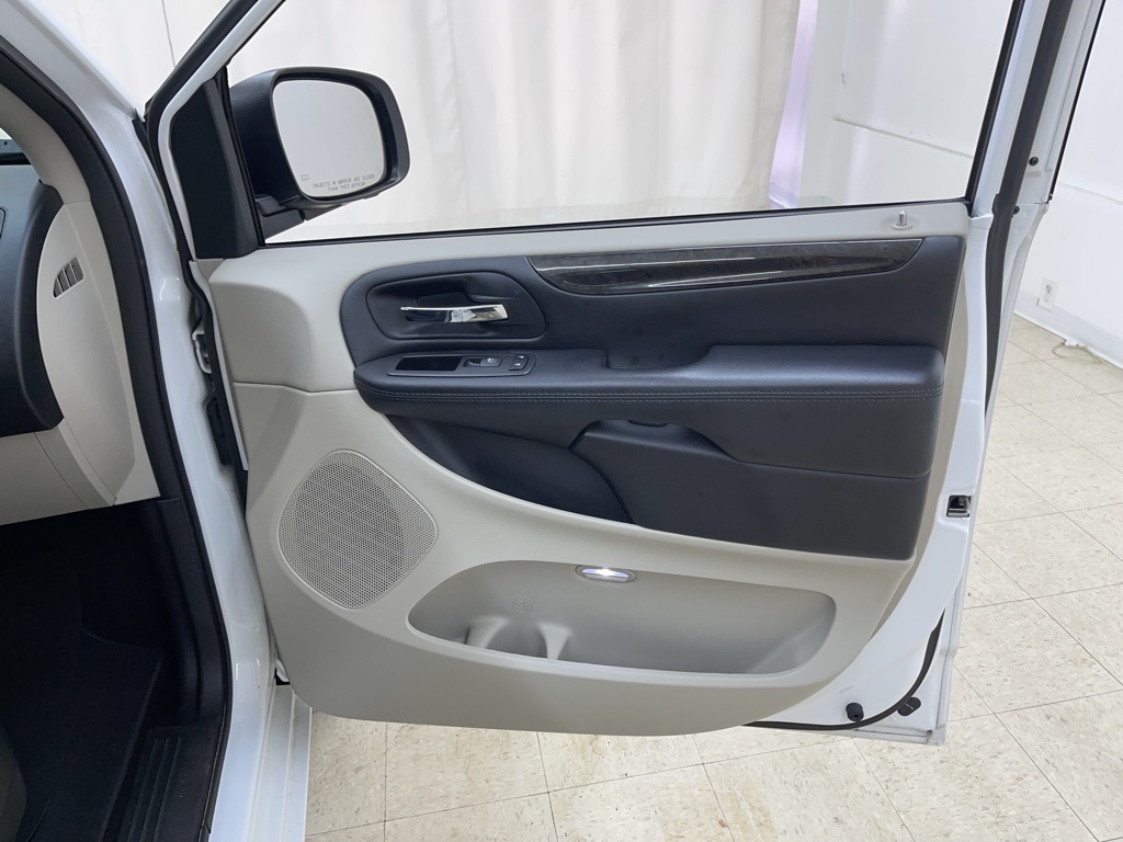 Dodge Grand Caravan  2020