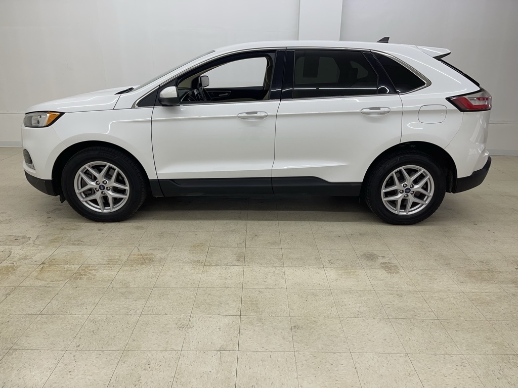 Ford Edge  2021