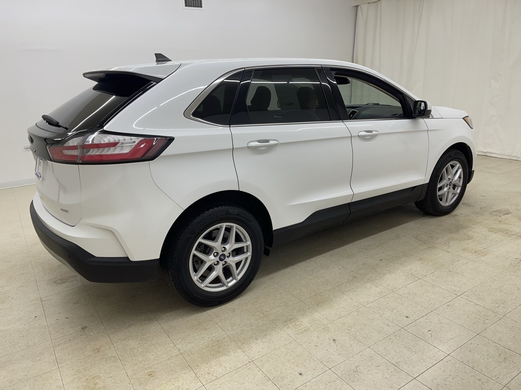 Ford Edge  2021