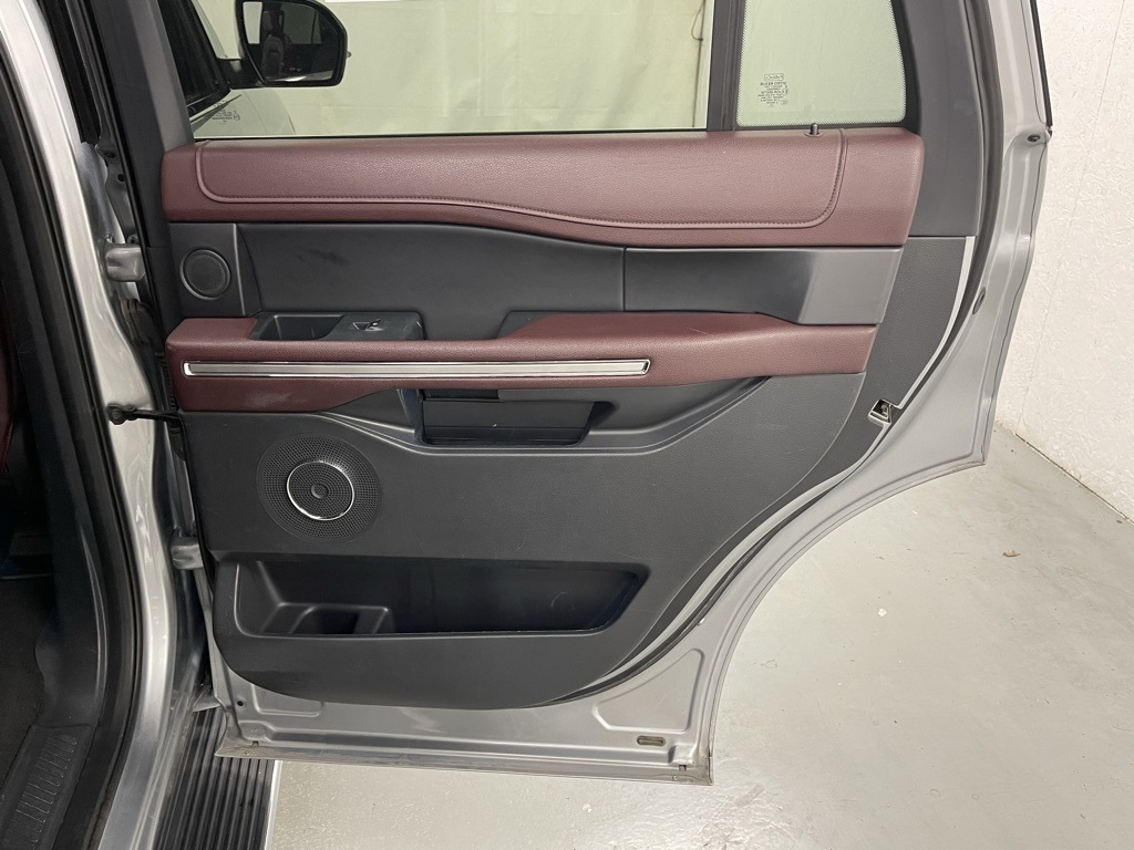 Ford Expedition  2023