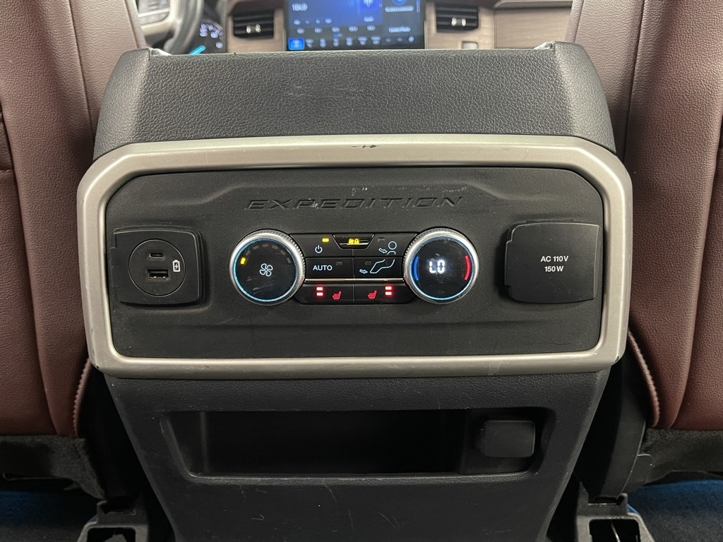 Ford Expedition  2023