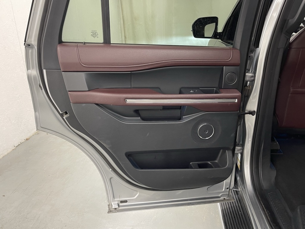 Ford Expedition  2023