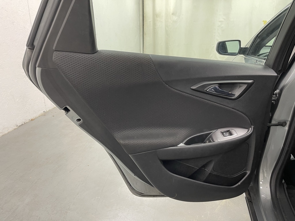 Chevrolet Malibu  2023