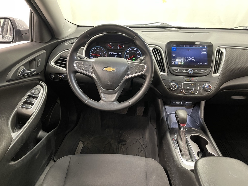 Chevrolet Malibu  2023