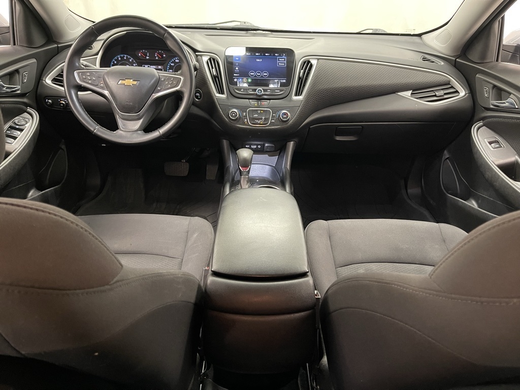 Chevrolet Malibu  2023