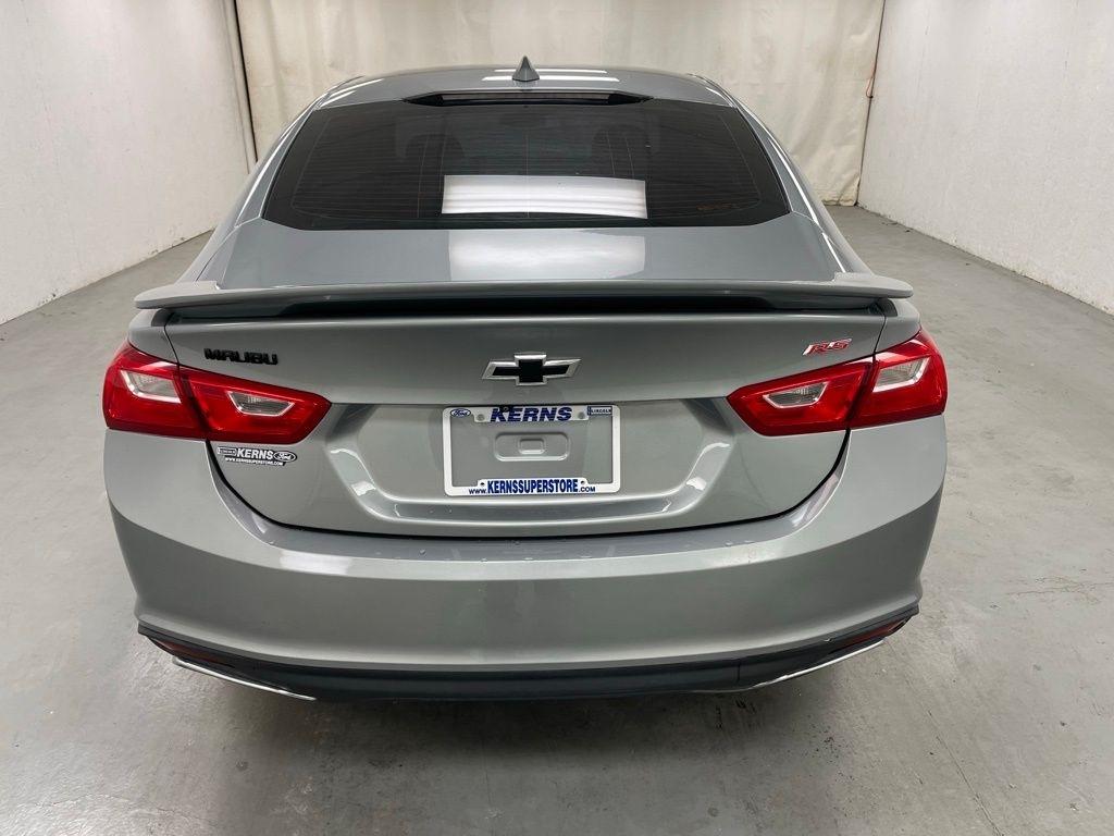 Chevrolet Malibu  2023