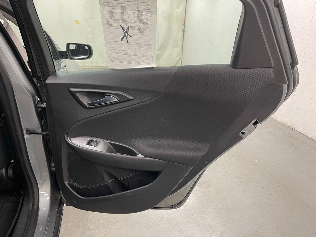 Chevrolet Malibu  2023