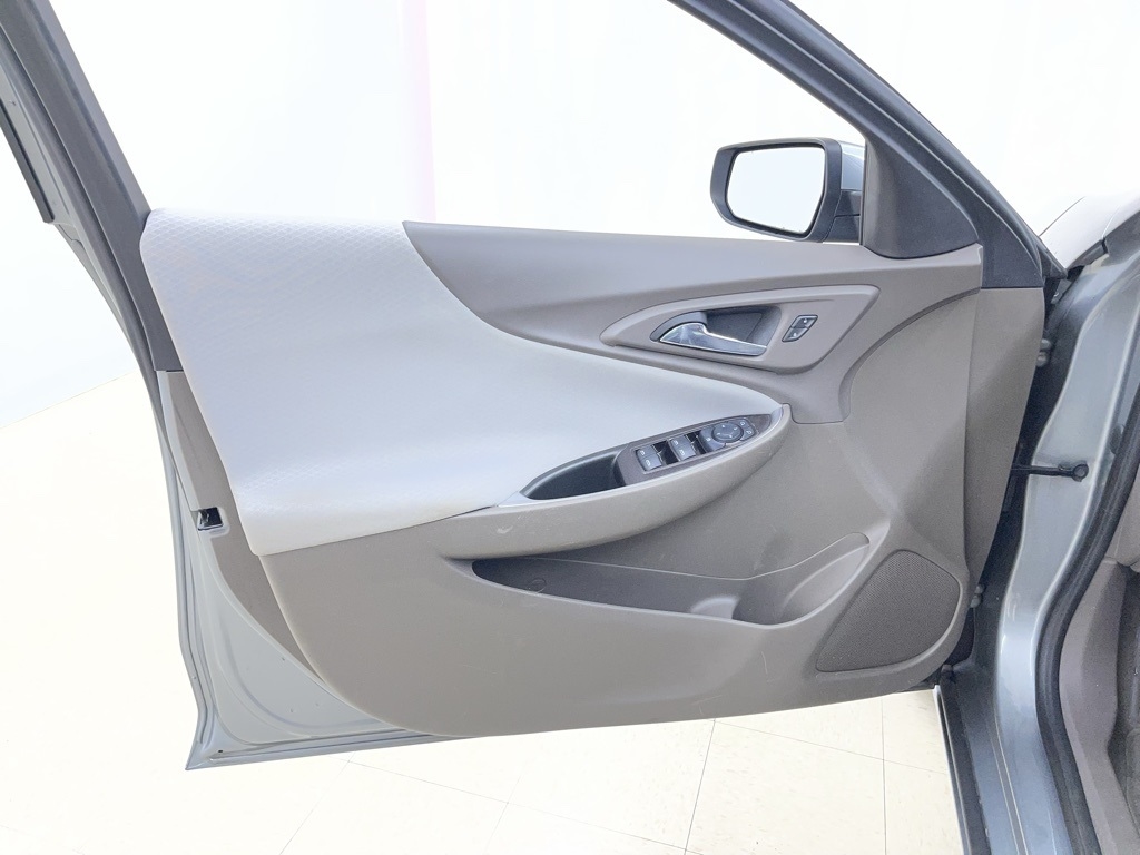 Chevrolet Malibu  2023