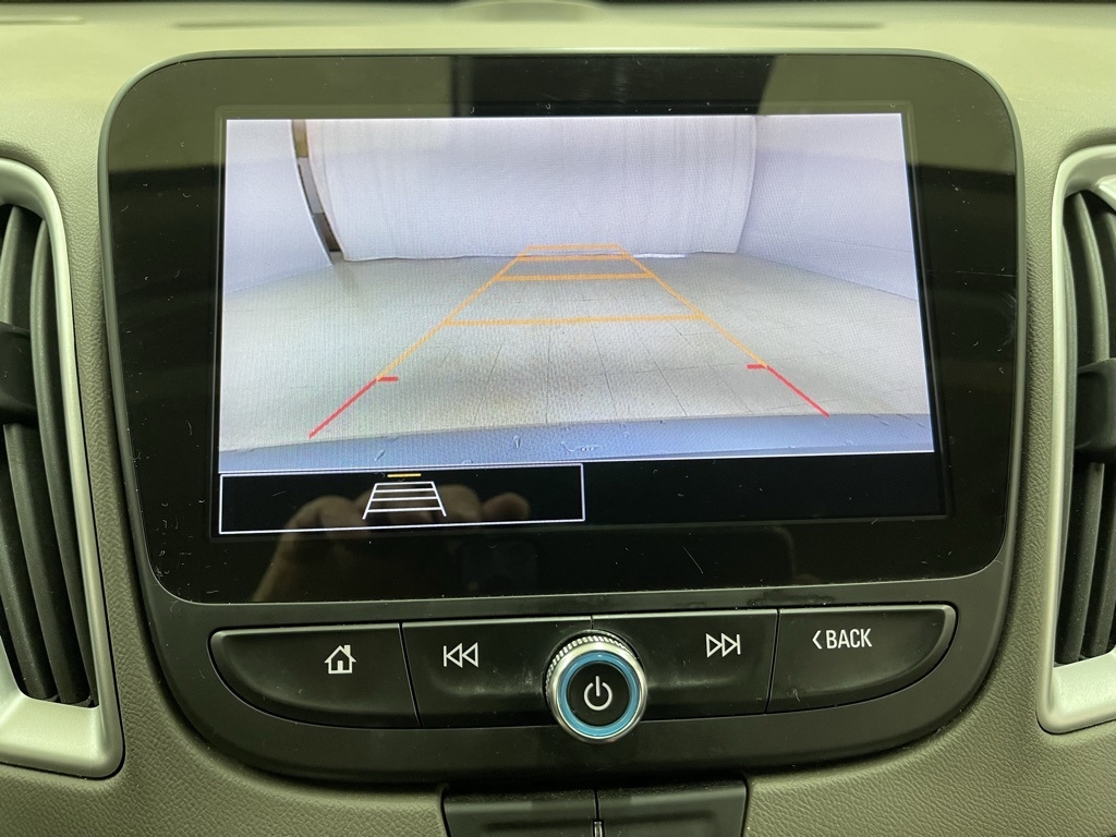 Chevrolet Malibu  2023