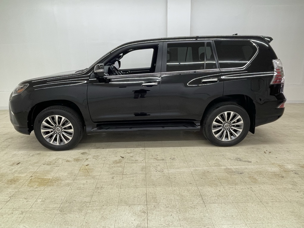 Lexus GX 460  2022