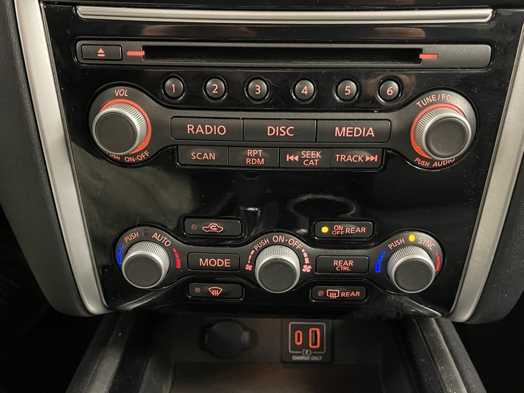 Nissan Pathfinder  2020