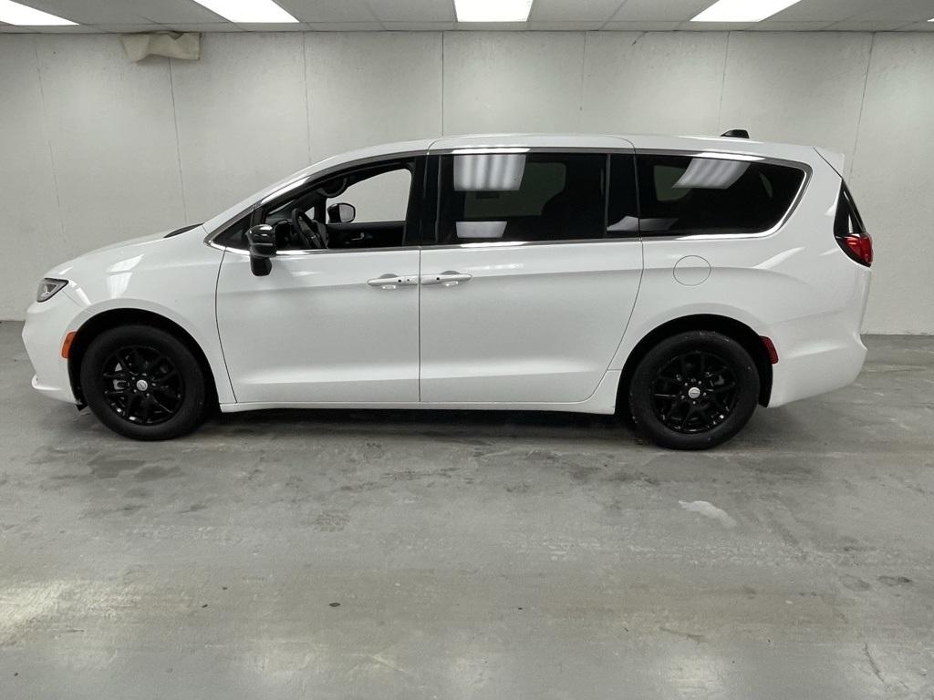 Chrysler Pacifica  2025