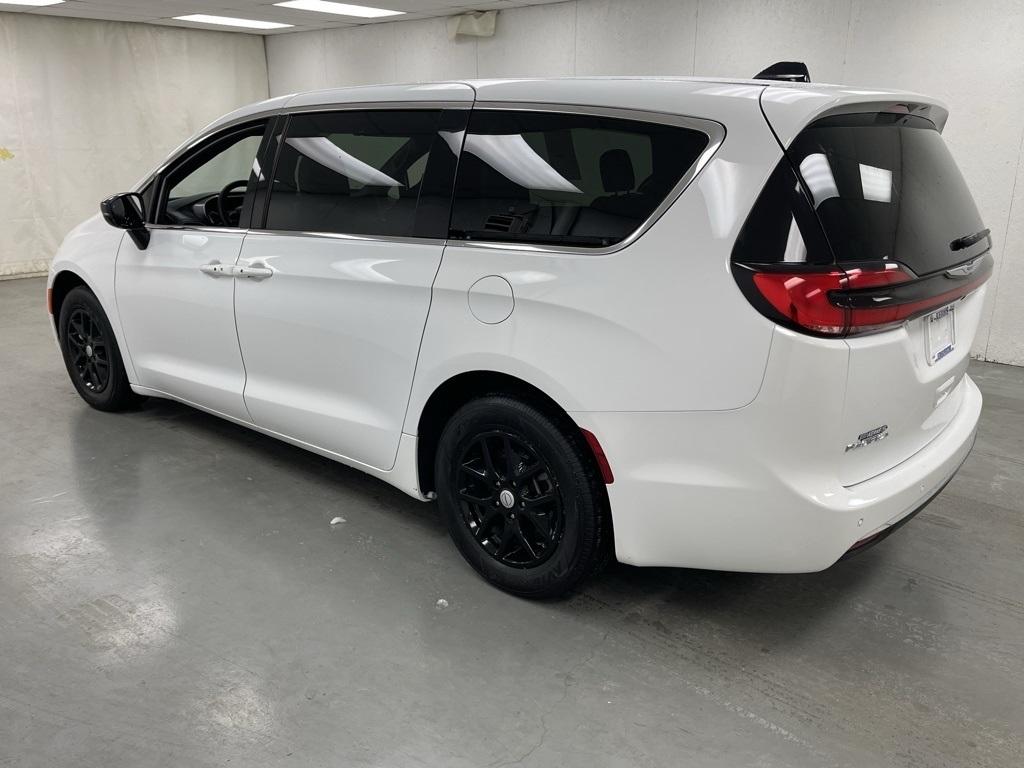 Chrysler Pacifica  2025