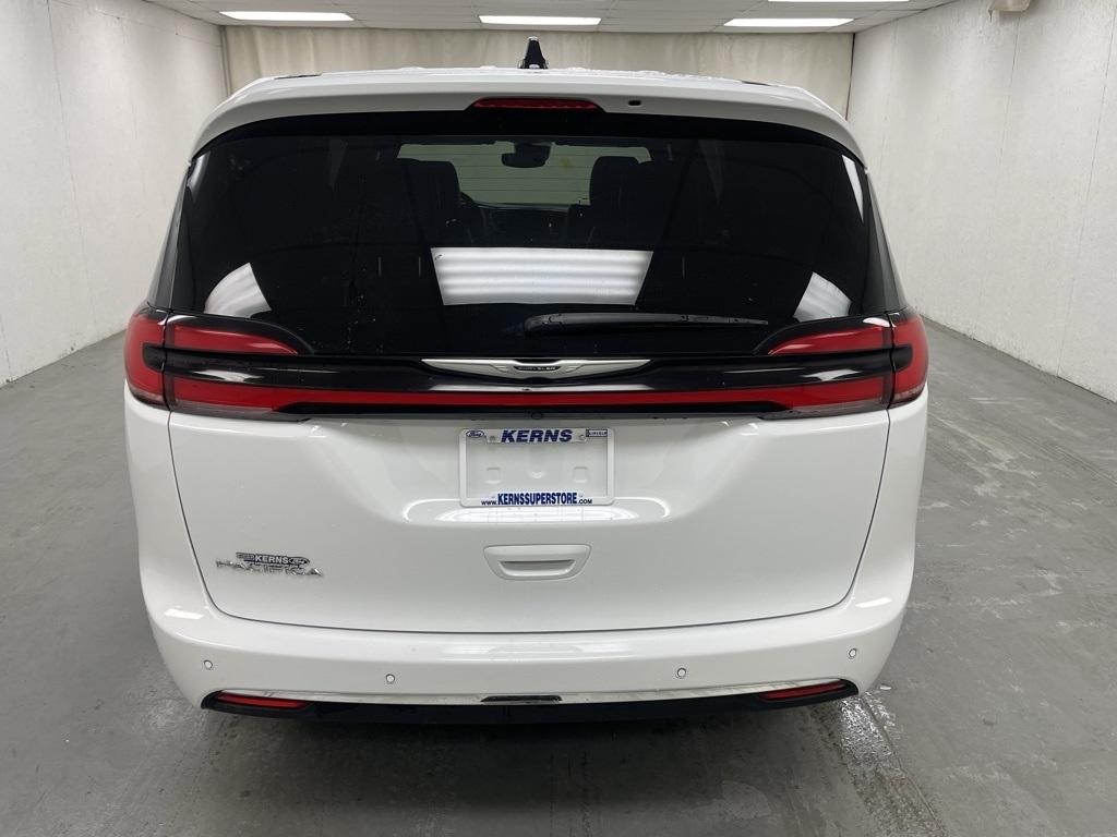 Chrysler Pacifica  2025