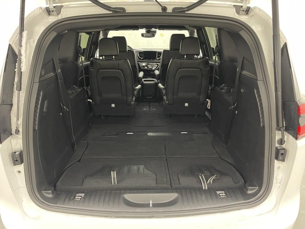 Chrysler Pacifica  2025