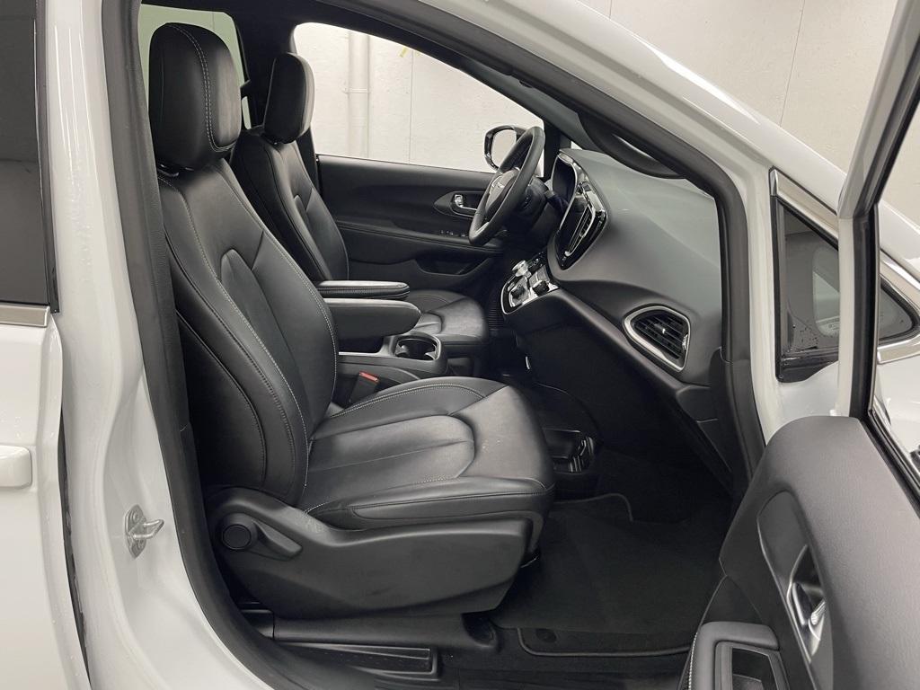 Chrysler Pacifica  2025