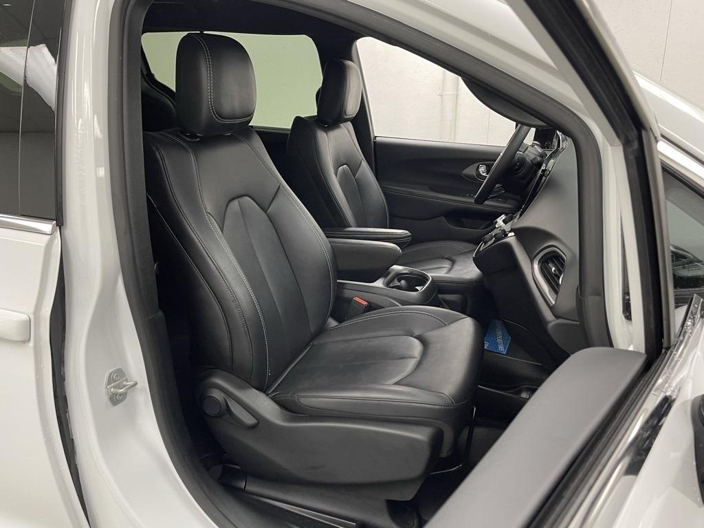 Chrysler Pacifica  2025