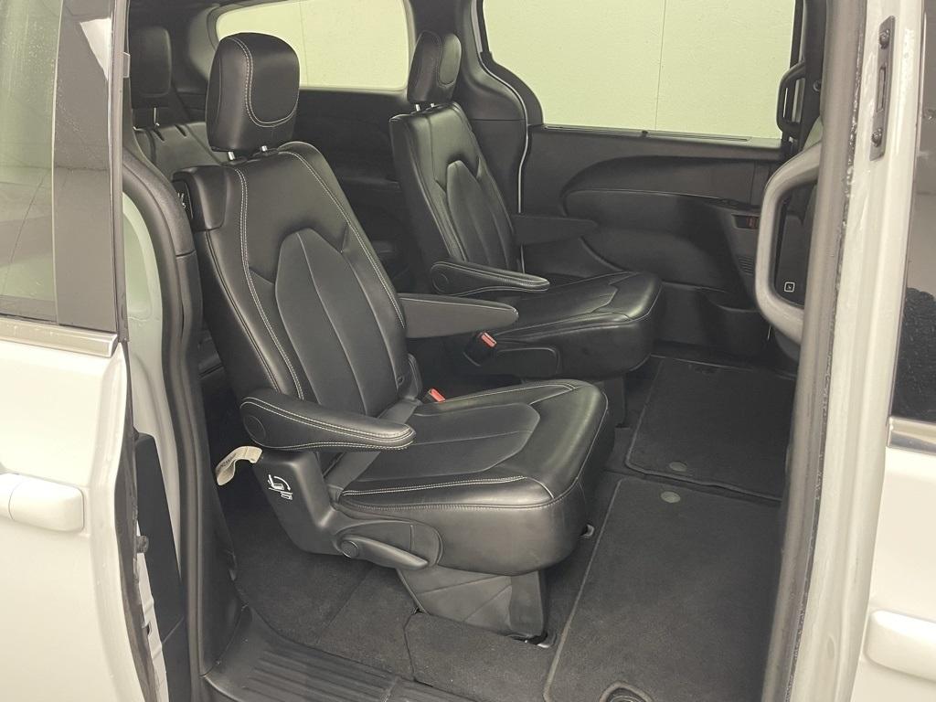 Chrysler Pacifica  2025