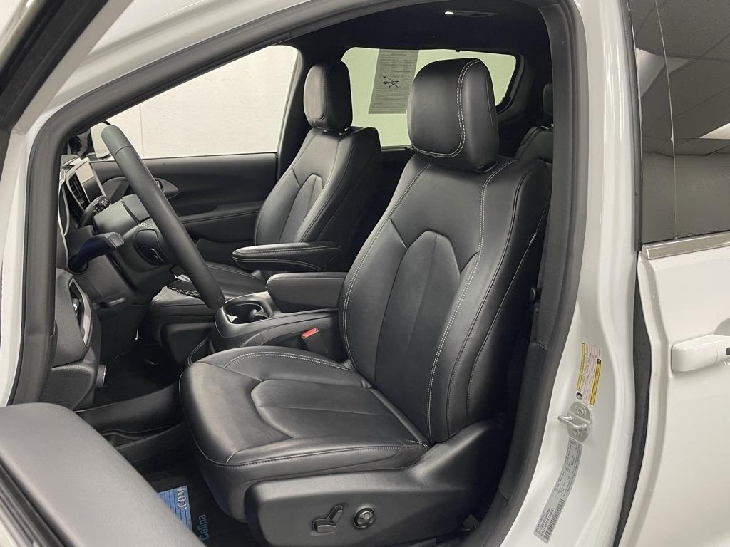 Chrysler Pacifica  2025