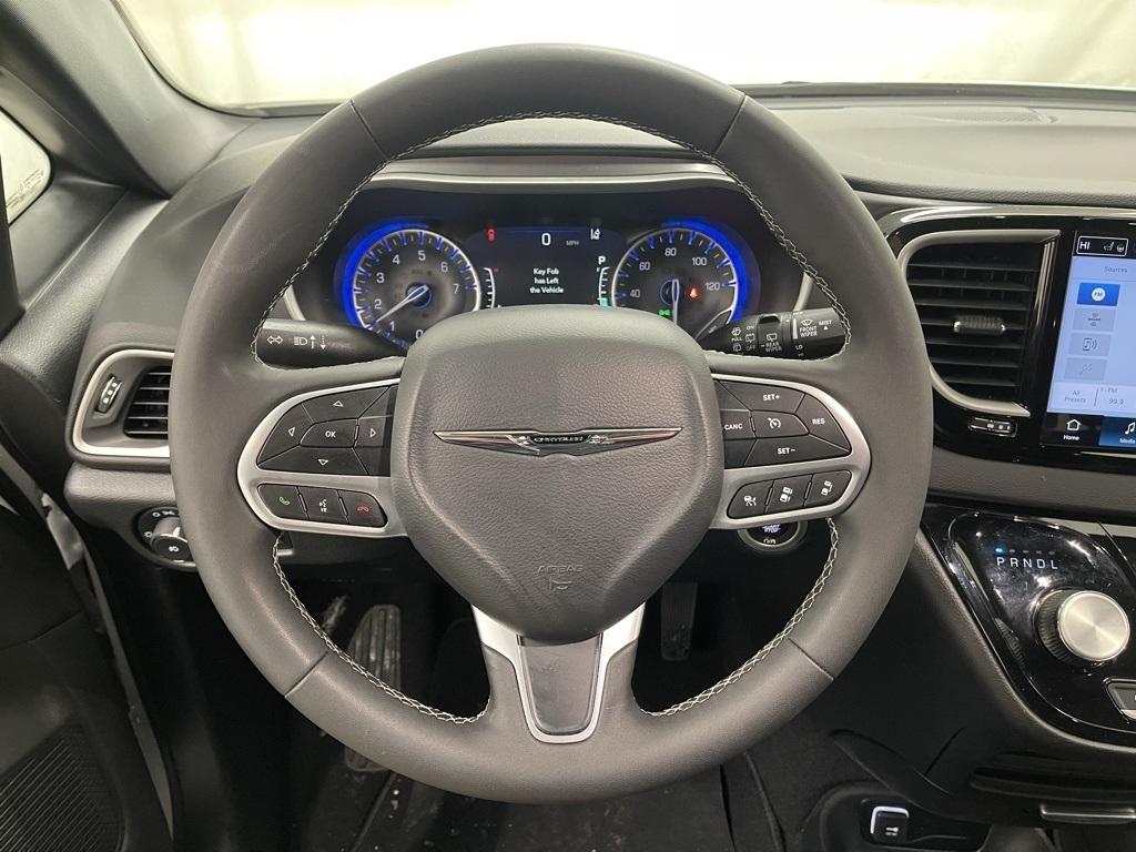 Chrysler Pacifica  2025