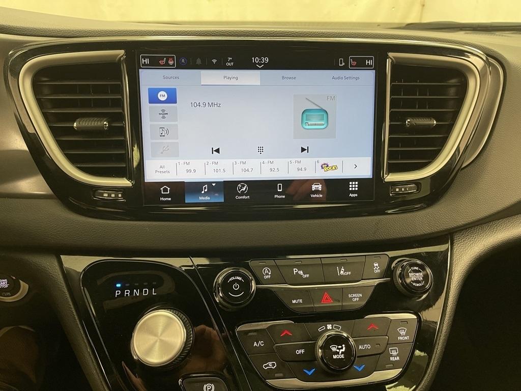 Chrysler Pacifica  2025