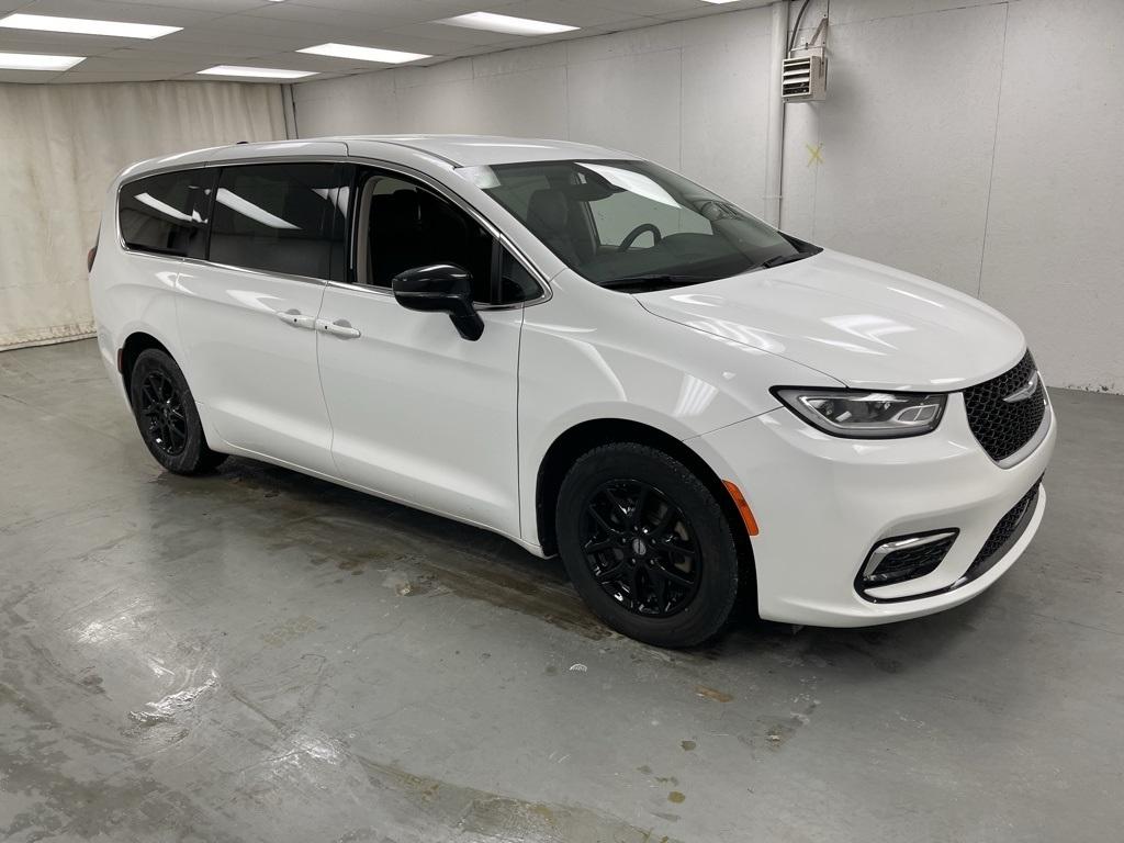 Chrysler Pacifica  2024