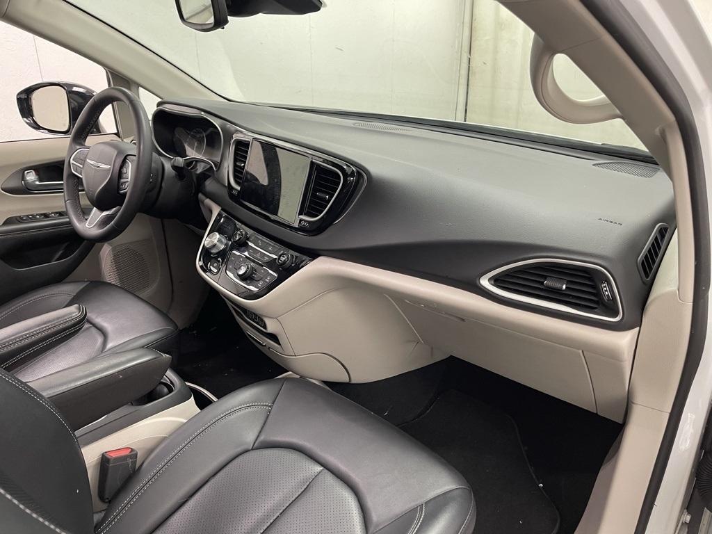 Chrysler Pacifica  2024