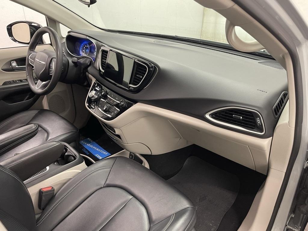 Chrysler Pacifica  2024