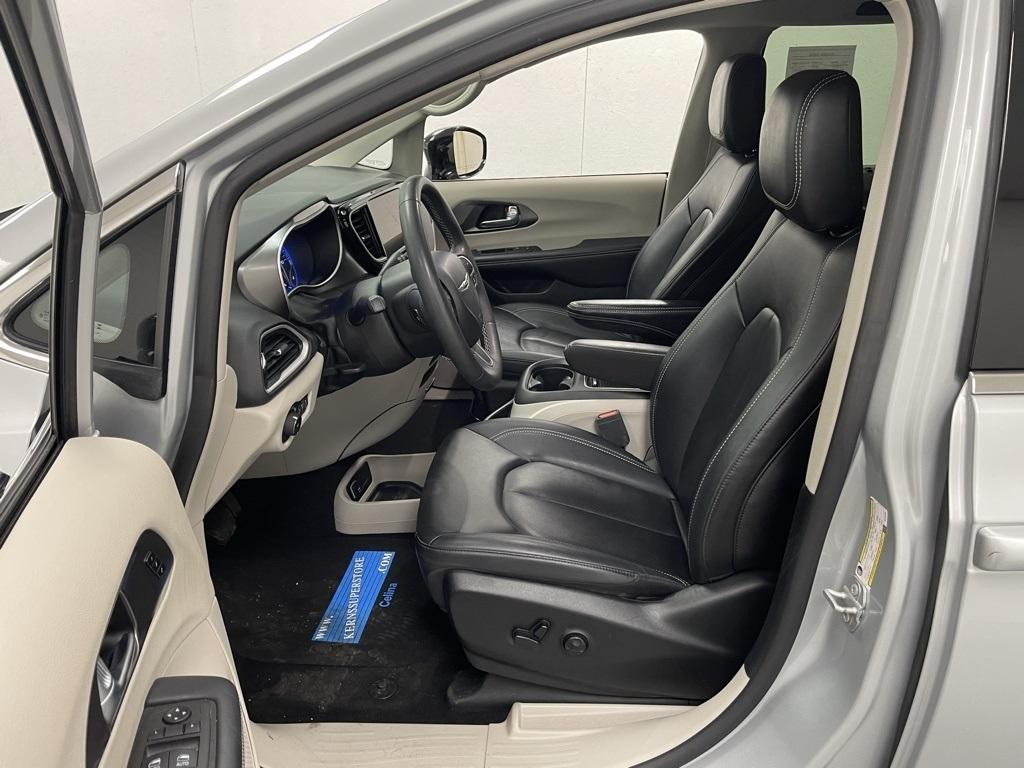 Chrysler Pacifica  2024