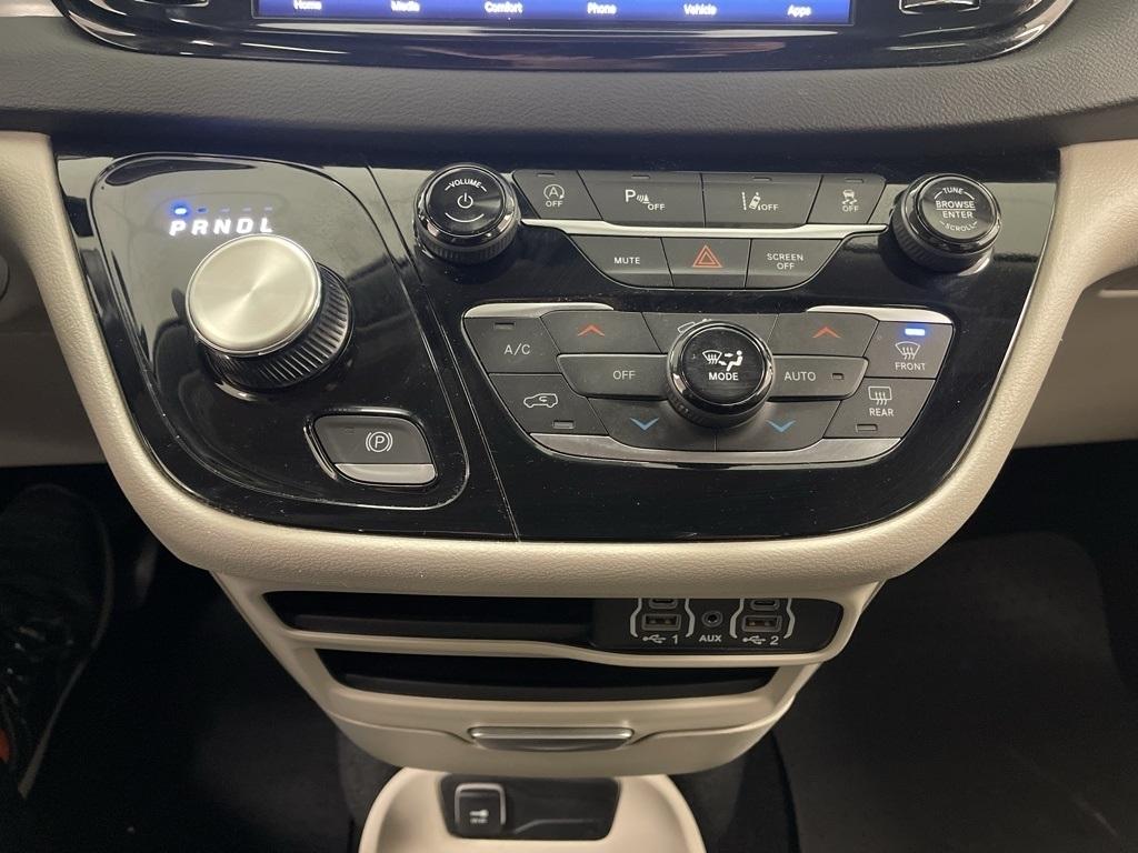 Chrysler Pacifica  2024