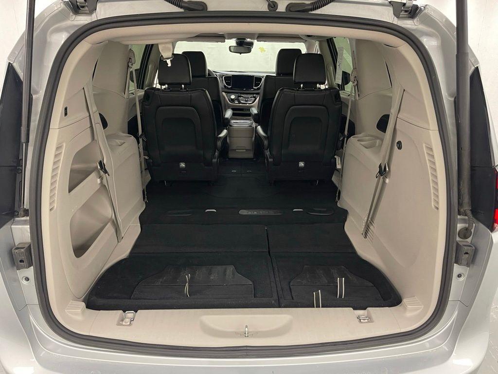 Chrysler Pacifica  2024