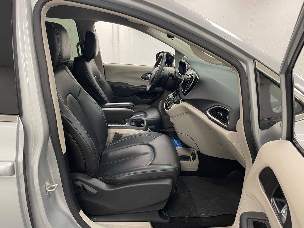 Chrysler Pacifica  2024