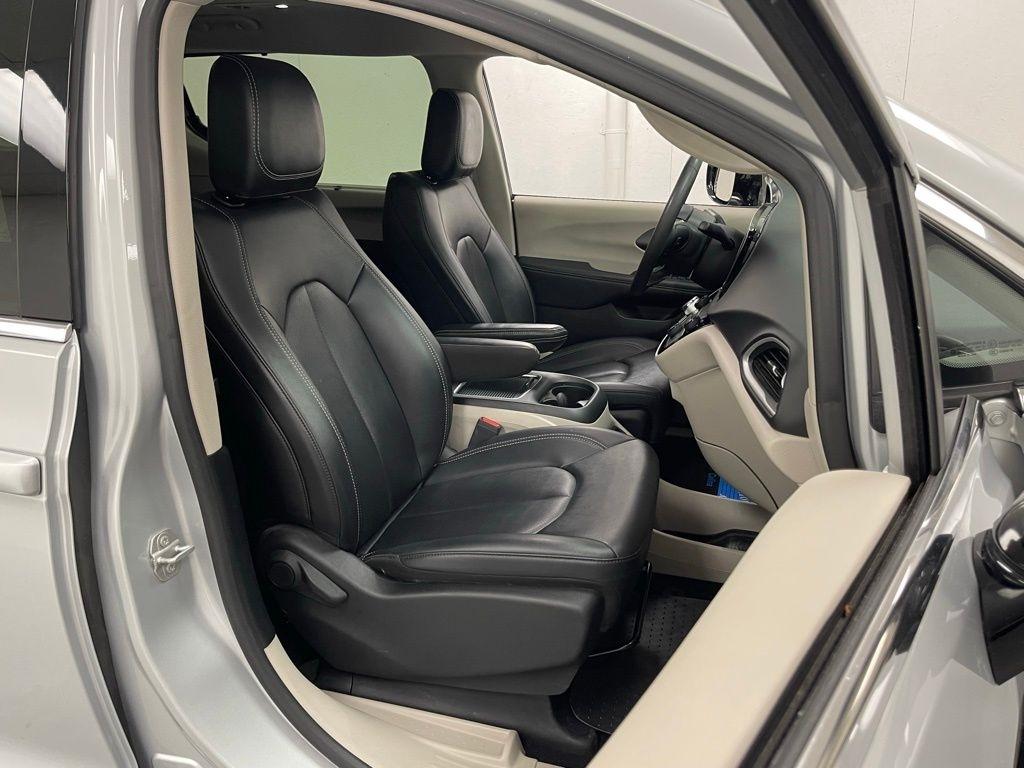 Chrysler Pacifica  2024