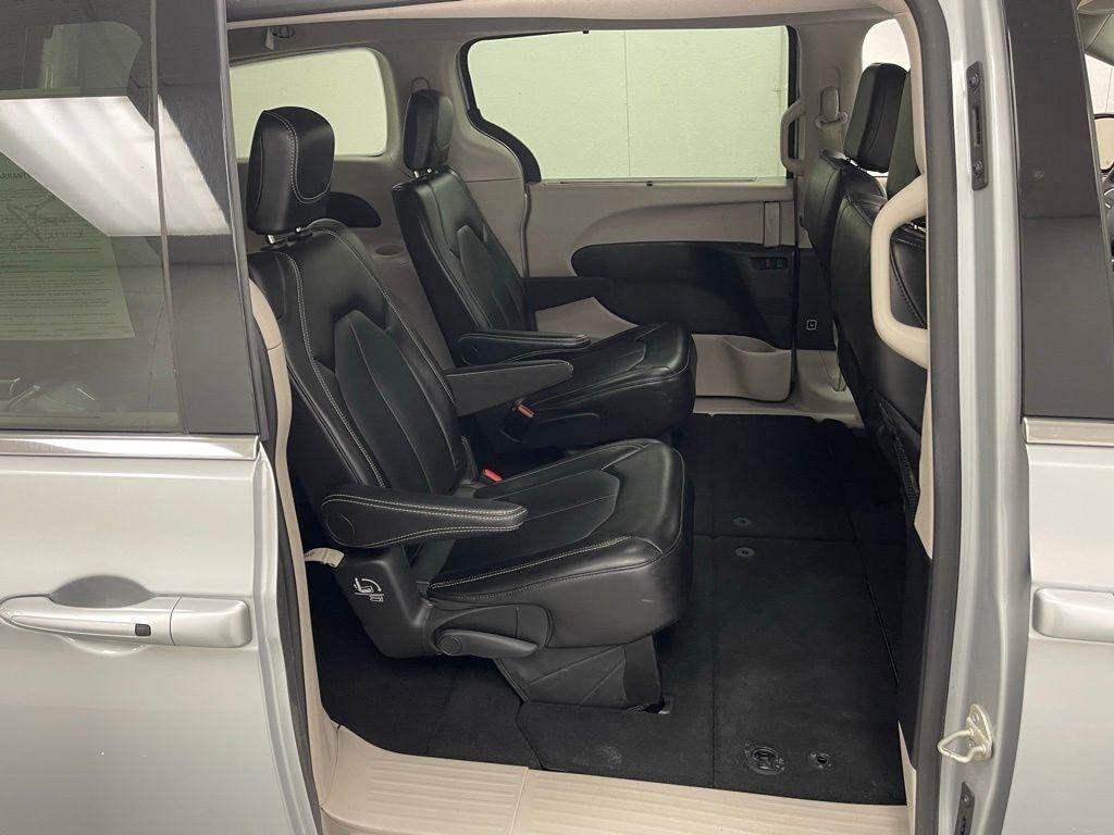 Chrysler Pacifica  2024