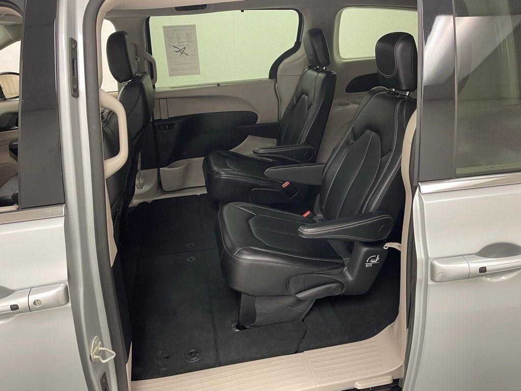 Chrysler Pacifica  2024