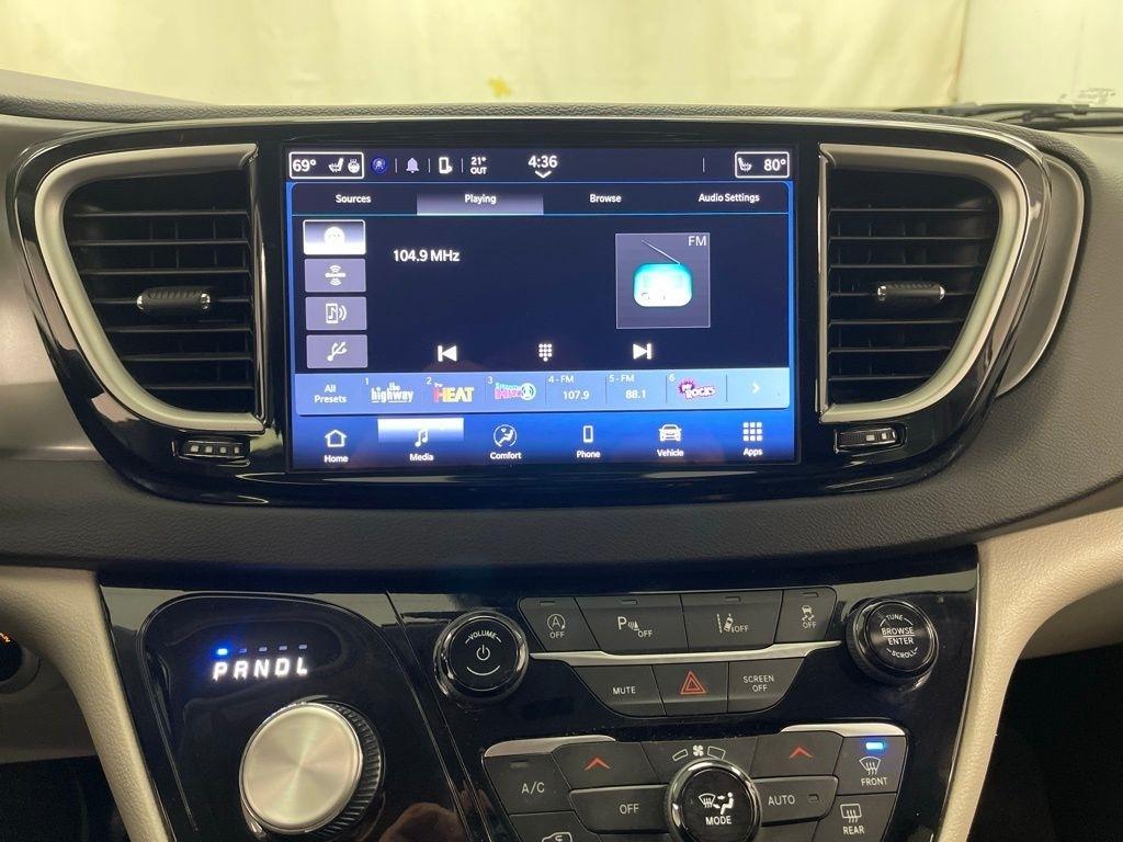 Chrysler Pacifica  2024