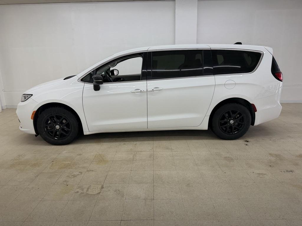 Chrysler Pacifica  2024