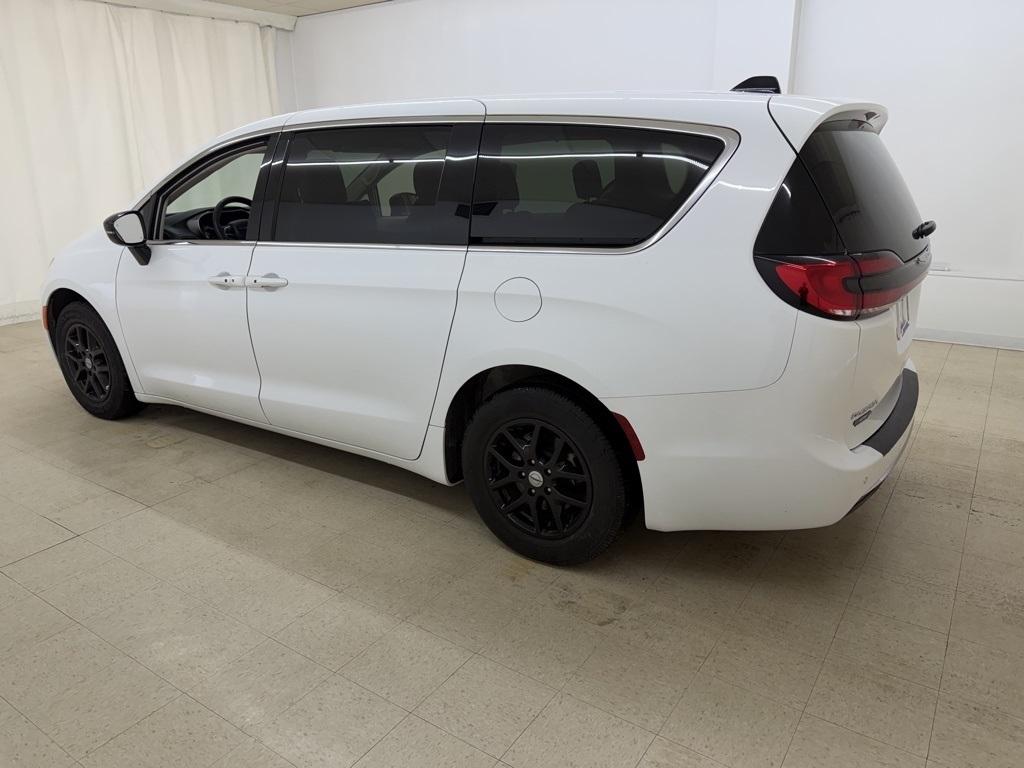 Chrysler Pacifica  2024