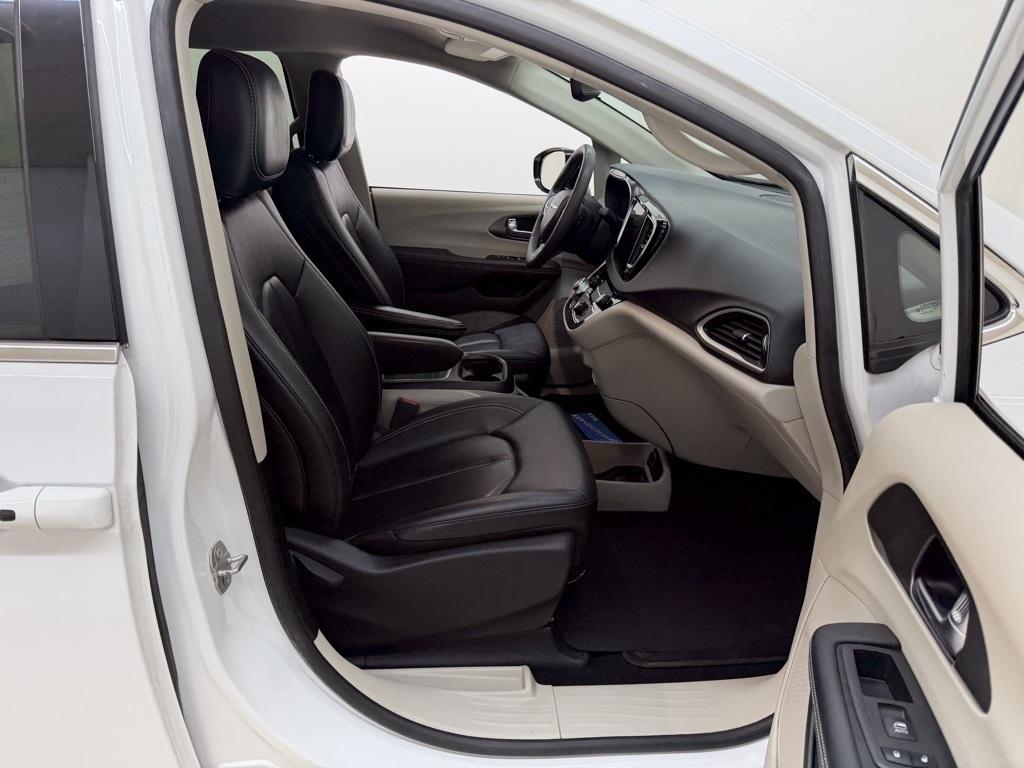 Chrysler Pacifica  2024