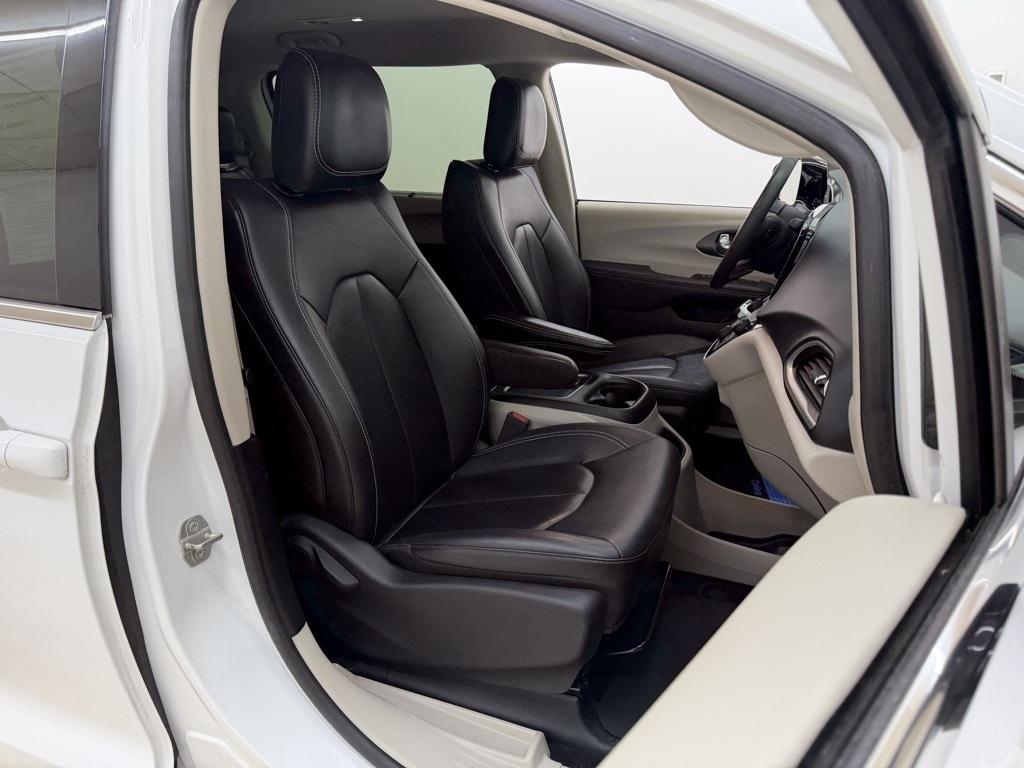 Chrysler Pacifica  2024