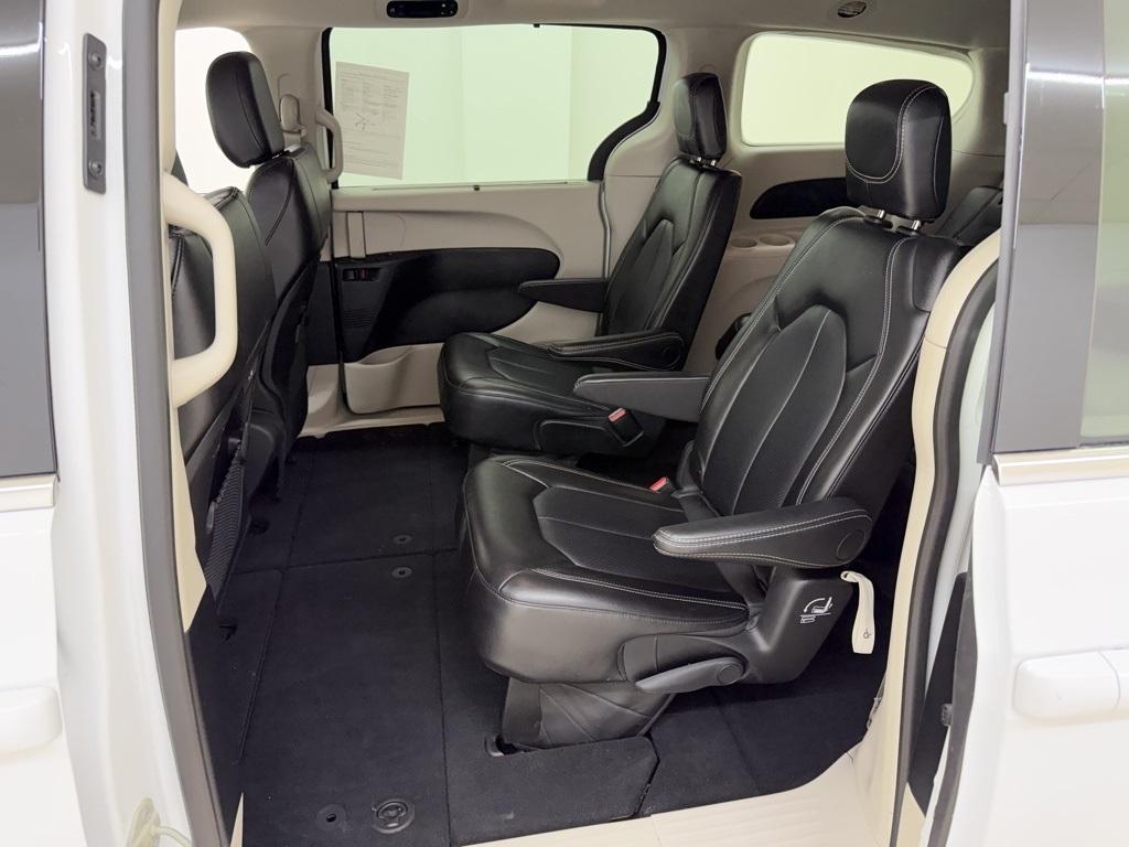 Chrysler Pacifica  2024