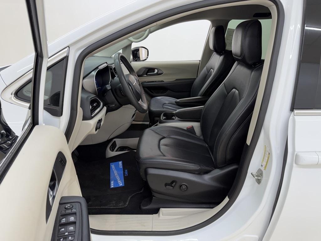 Chrysler Pacifica  2024