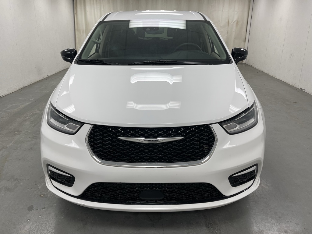 Chrysler Pacifica  2024