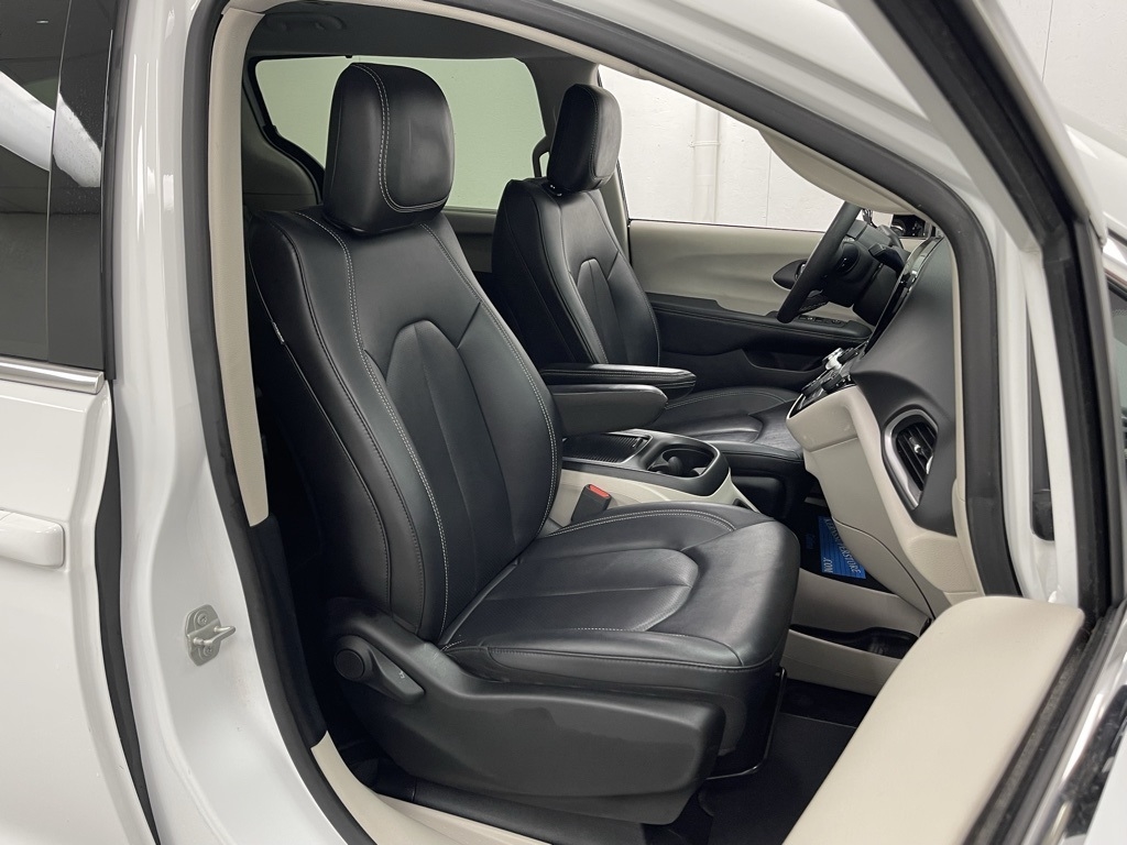 Chrysler Pacifica  2024