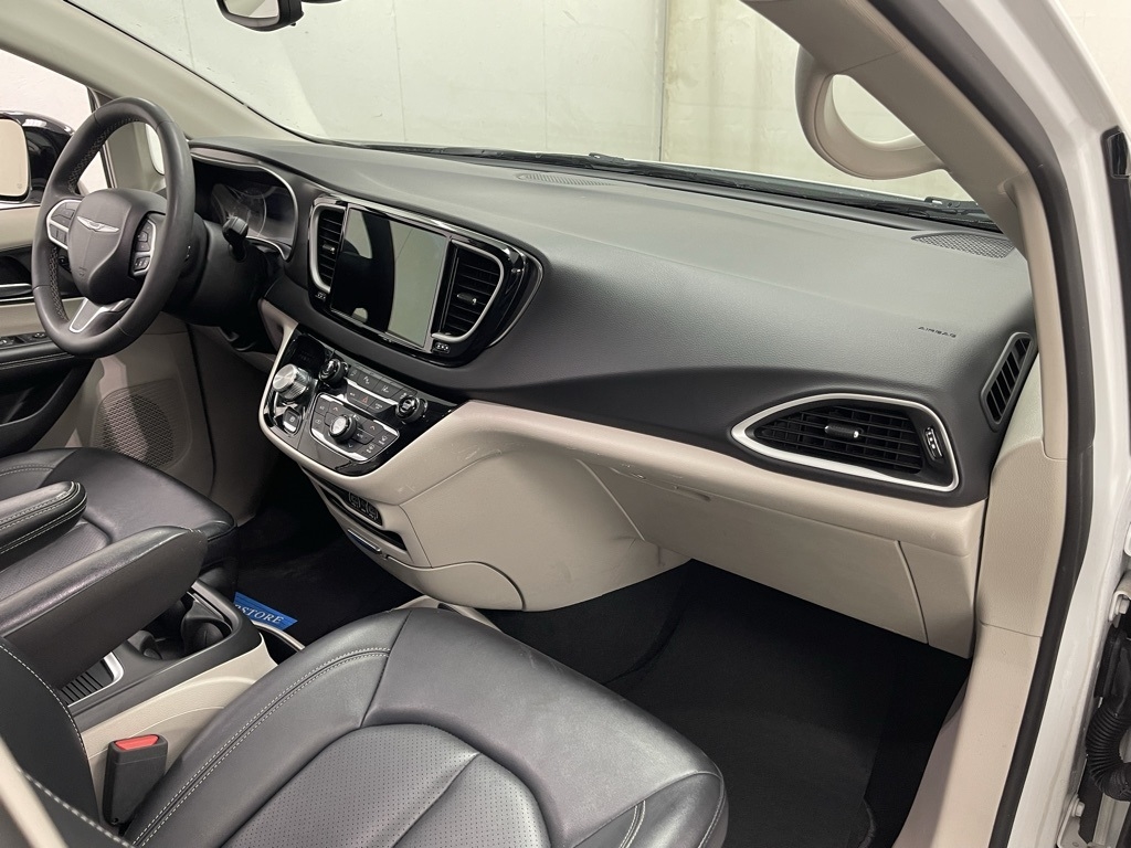 Chrysler Pacifica  2024