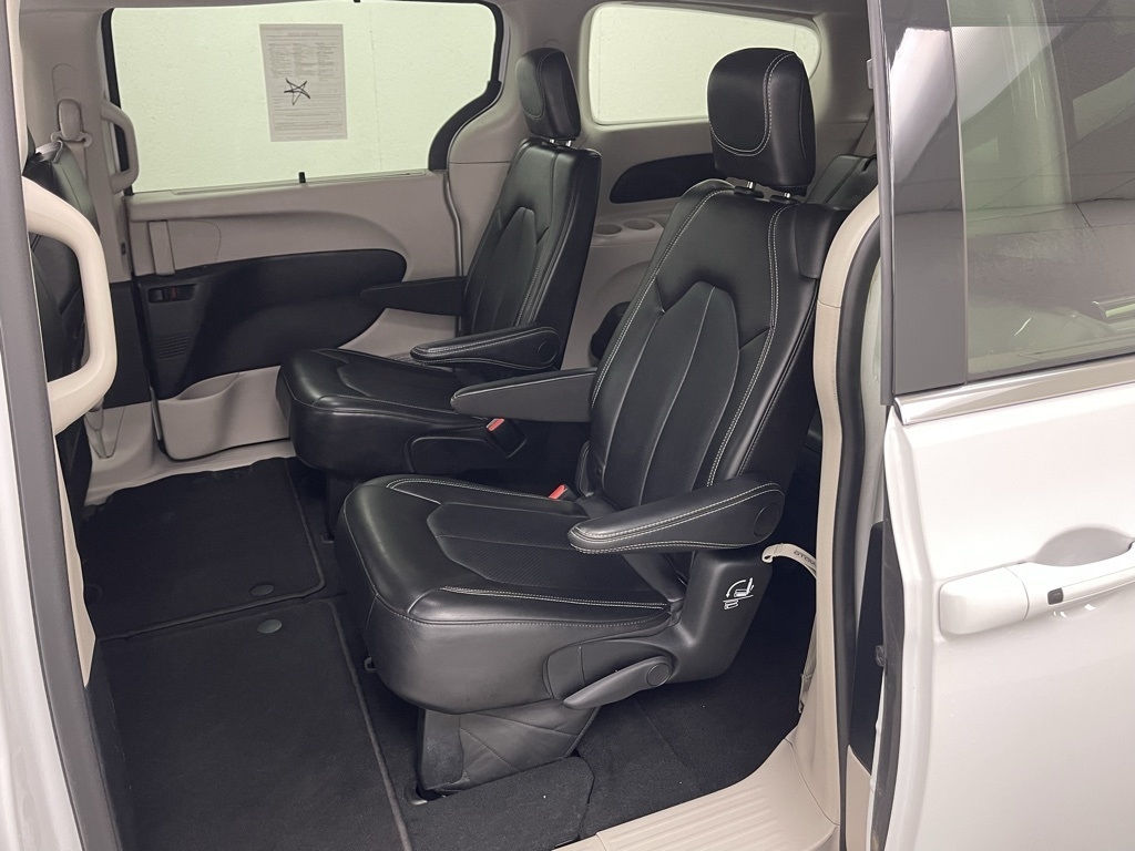 Chrysler Pacifica  2024