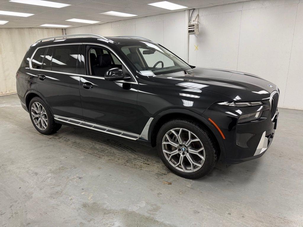 BMW X7  2024