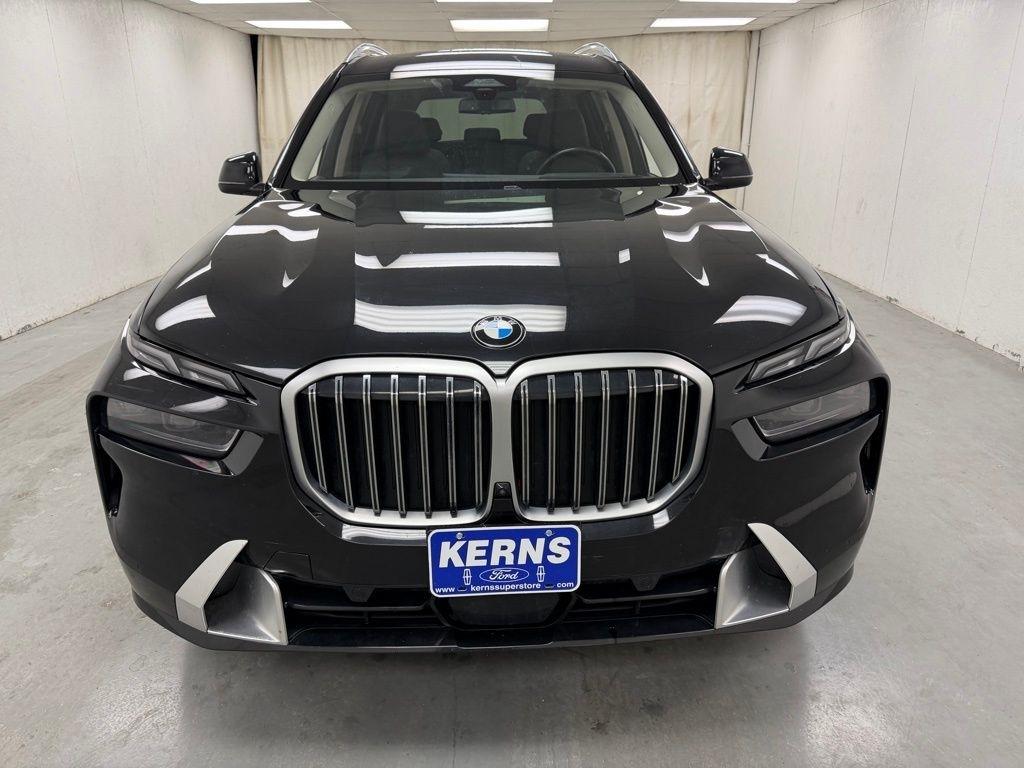 BMW X7  2024
